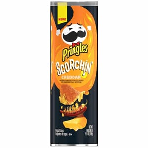 Pringles Scorchin Cheddar 158g